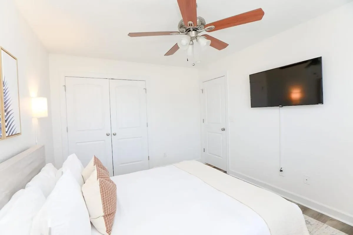 Holiday home Sojourn Mi Kai The Crib 4 Bedroom Family House North Camellia Acres