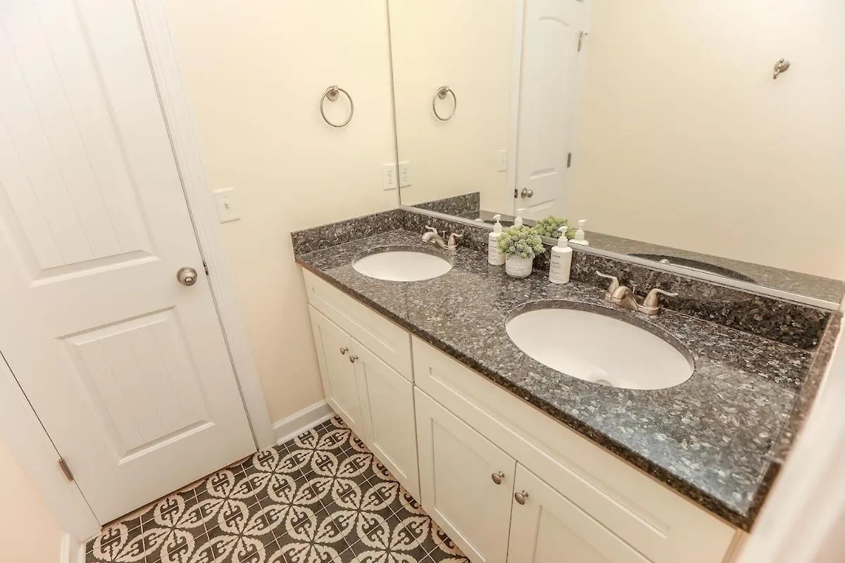 Sojourn Mi Kai The Crib 4 Bedroom Family House North Camellia Acres United States